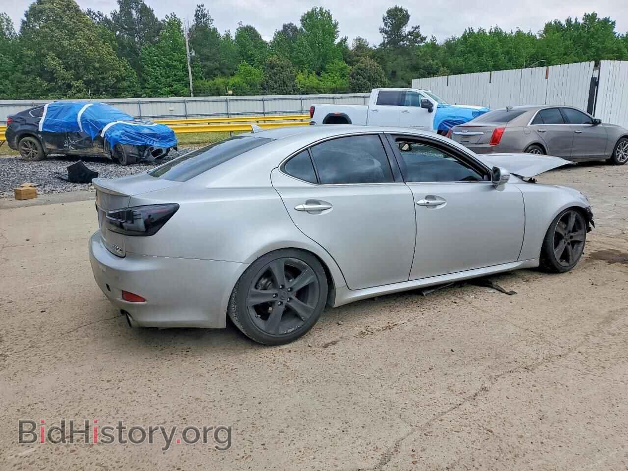 2011 LEXUS IS - VIN: JTHBF5C29B5147553 - Photo 3