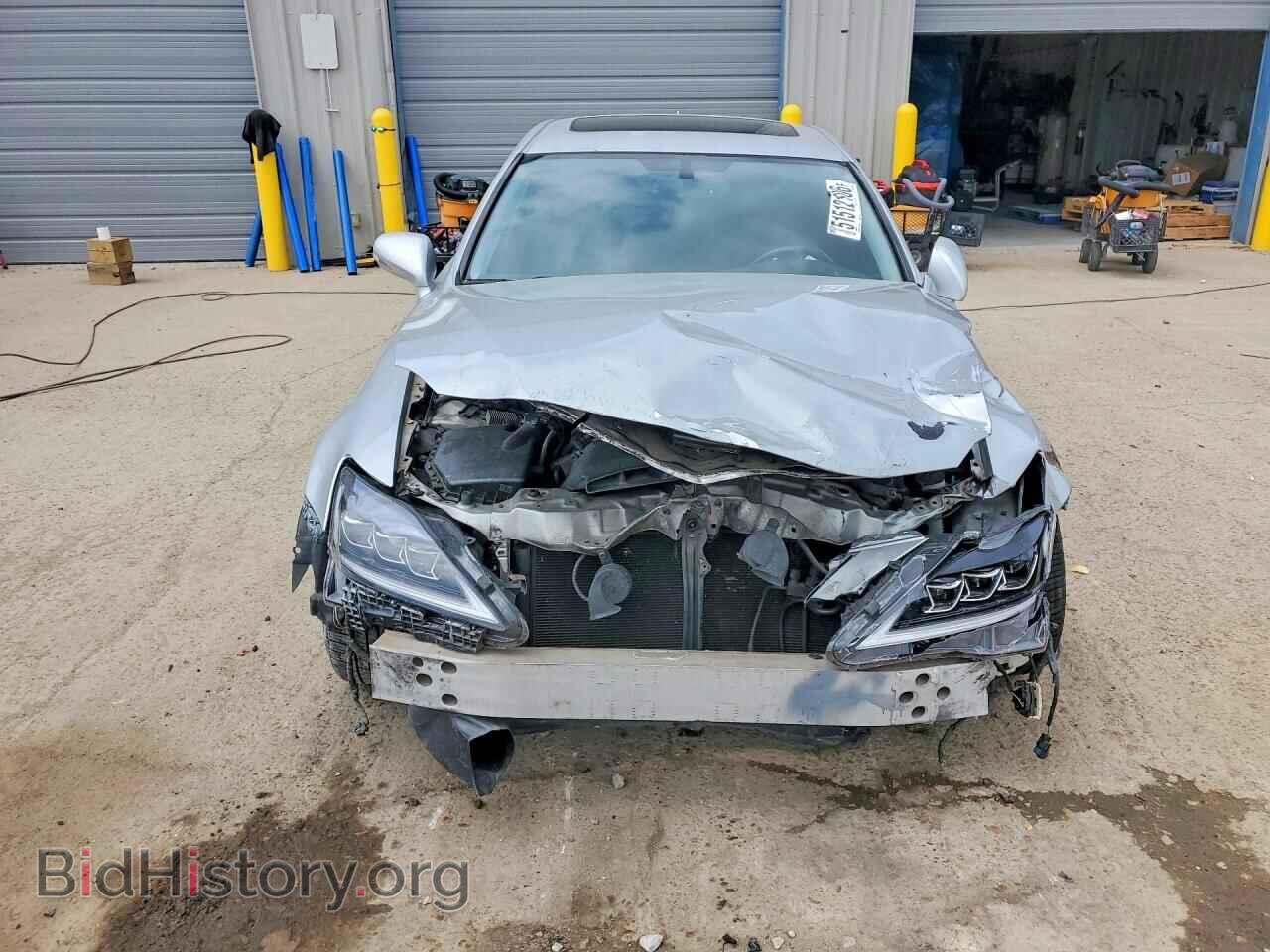 2011 LEXUS IS - VIN: JTHBF5C29B5147553 - Photo 5