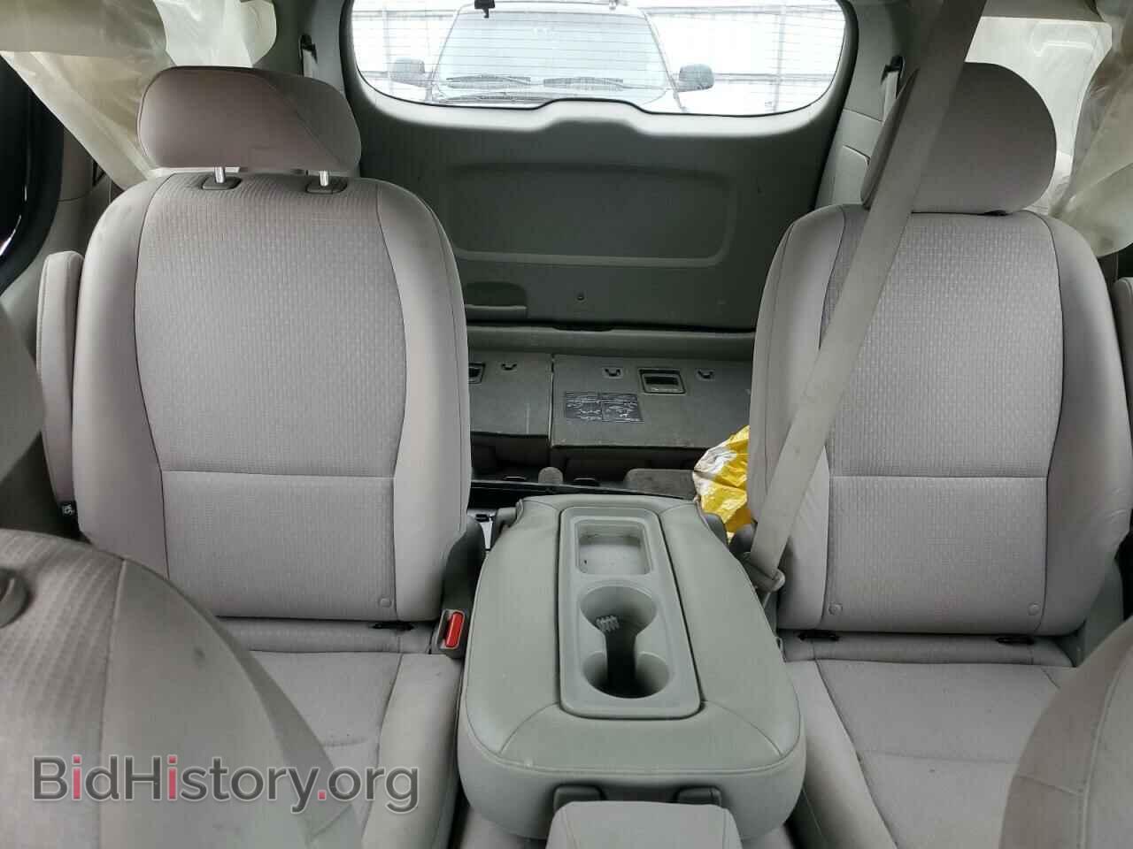 2016 KIA All Models - VIN: KNDMB5C19G6120058 - Фото 10