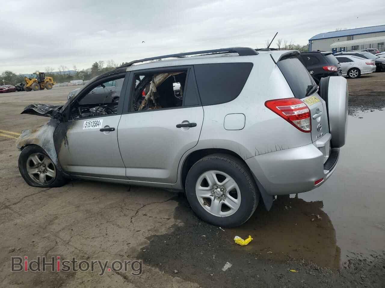 2011 TOYOTA RAV4 - VIN: 2T3BF4DV3BW148985 - Фото 2