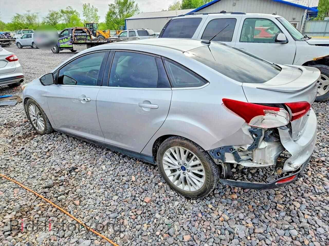 2017 FORD FOCUS - VIN: 1FADP3J27HL288324 - Photo 2