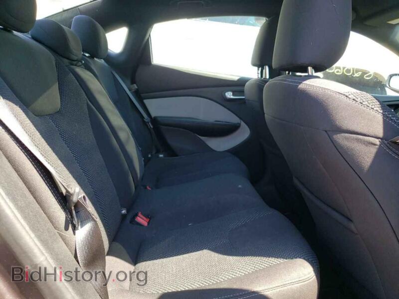 2014 Dodge DART (VIN 1C3CDFBBXED907815) — photo 6 of 10