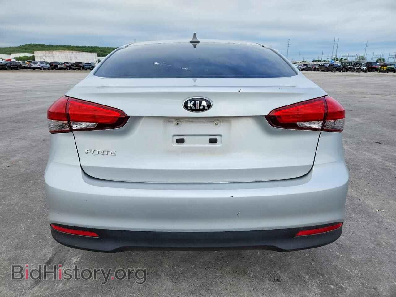 2018 KIA FORTE - VIN: 3KPFK4A73JE174712 - Фото 6