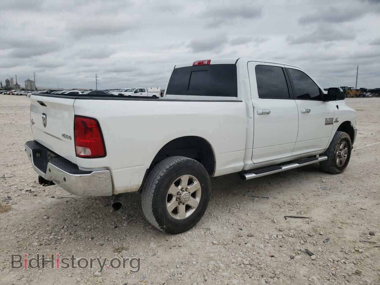 2015 RAM All Models - VIN: 3C6UR5DLXFG695544 - Фото 3