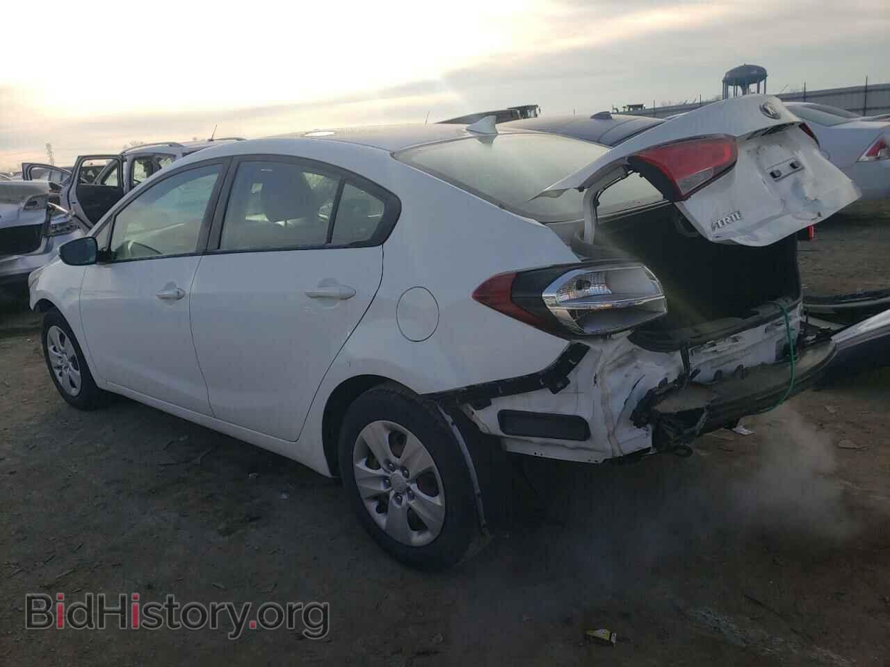 2017 KIA FORTE - VIN: 3KPFK4A72HE086261 - Фото 2