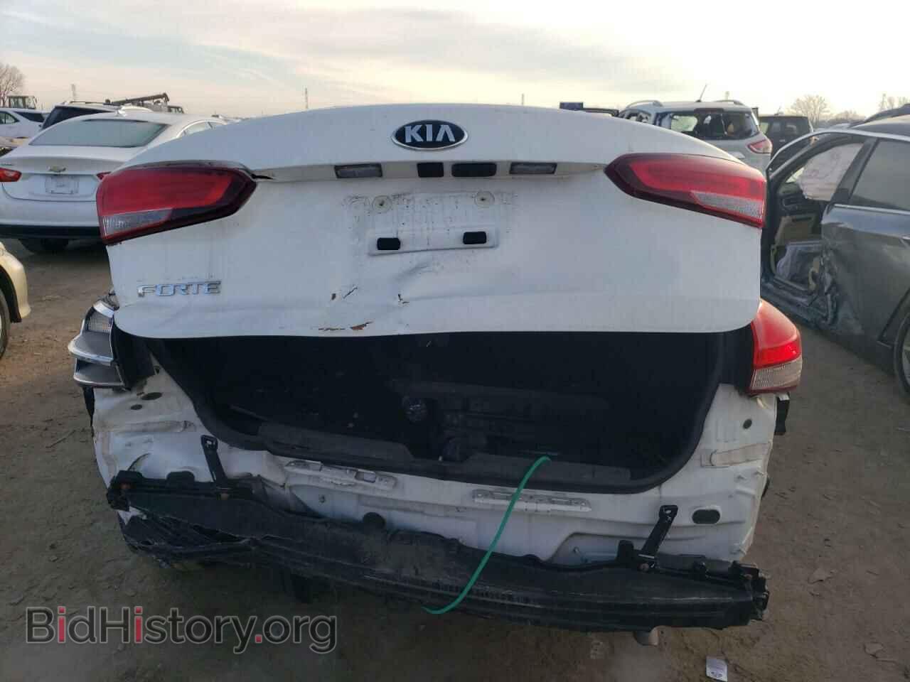 2017 KIA FORTE - VIN: 3KPFK4A72HE086261 - Фото 6