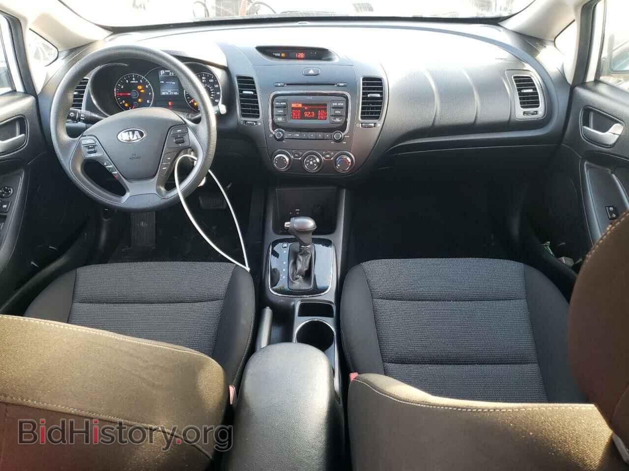 2017 KIA FORTE - VIN: 3KPFK4A72HE086261 - Фото 8