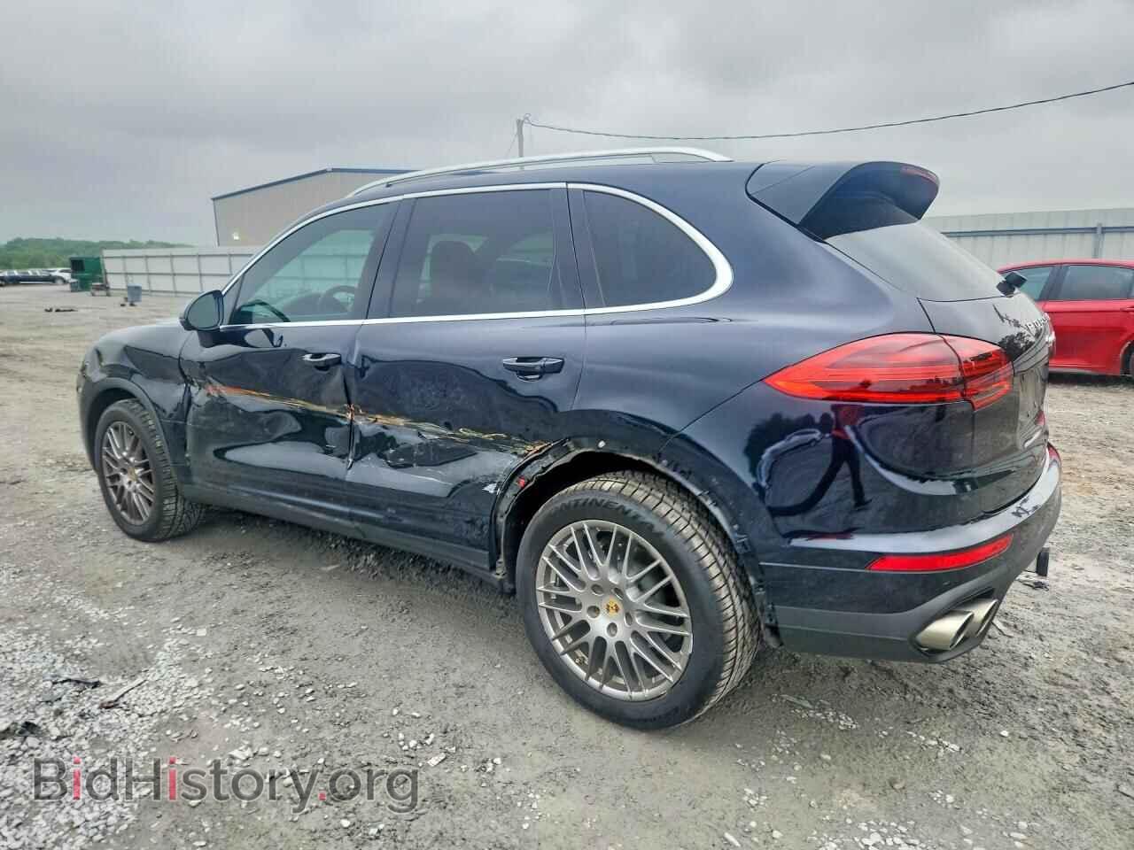 2016 PORSCHE CAYENNE - VIN: WP1AB2A24GLA96216 - Photo 2