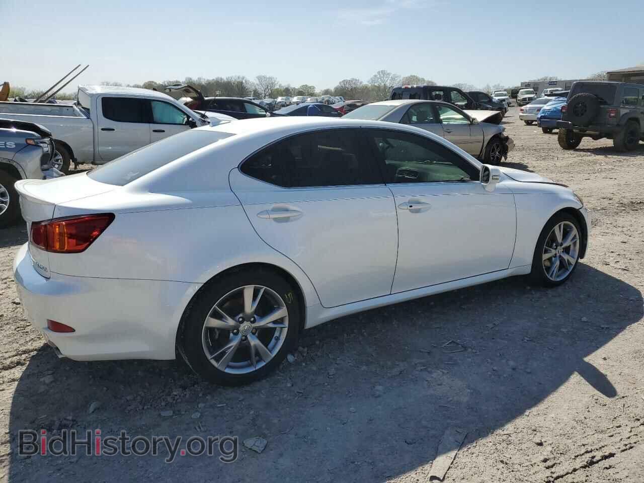 2010 LEXUS IS - VIN: JTHBF5C24A2096401 - Photo 3