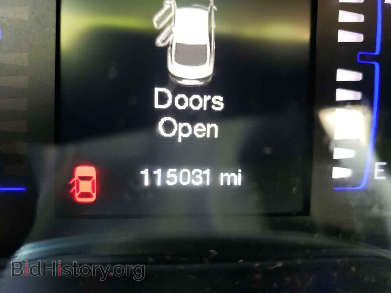 2015 CHRYSLER 200 - VIN: 1C3CCCAB1FN641308 - Фото 8
