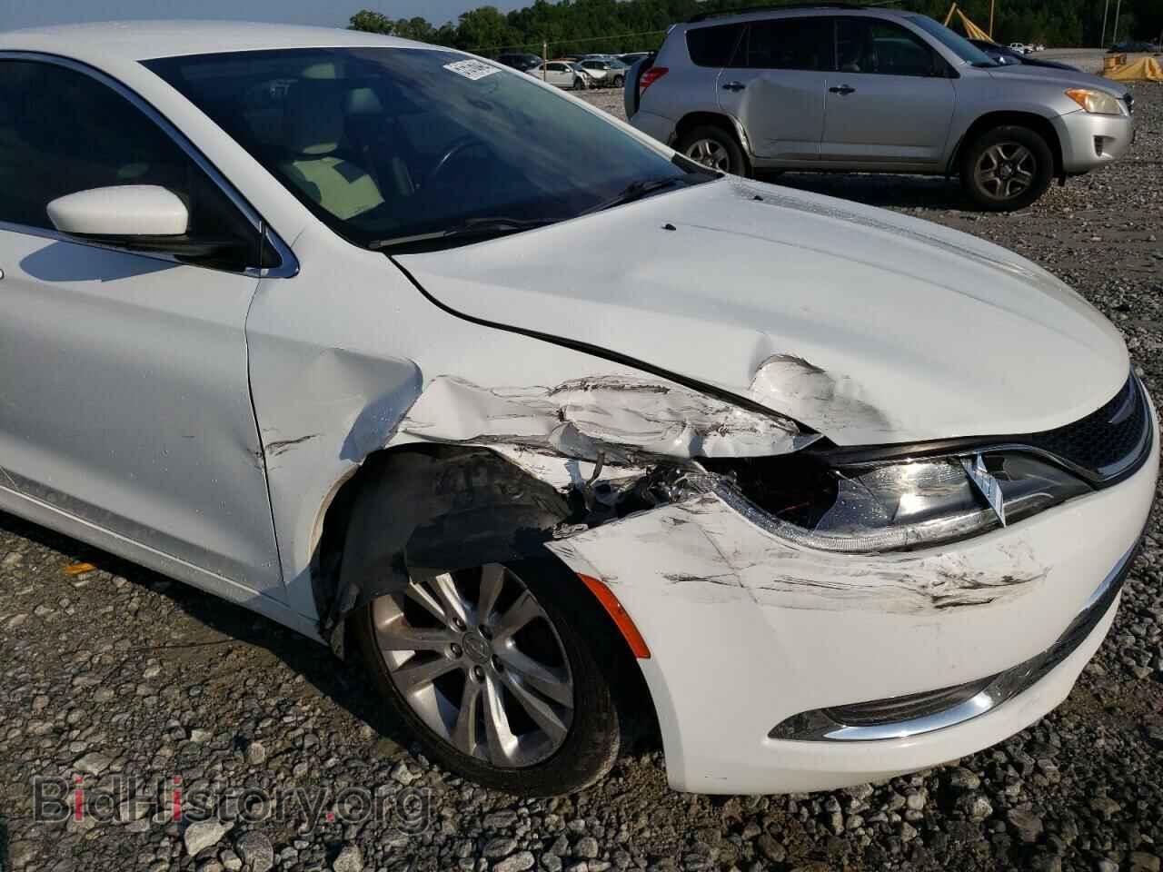 2015 CHRYSLER 200 - VIN: 1C3CCCAB1FN641308 - Фото 9