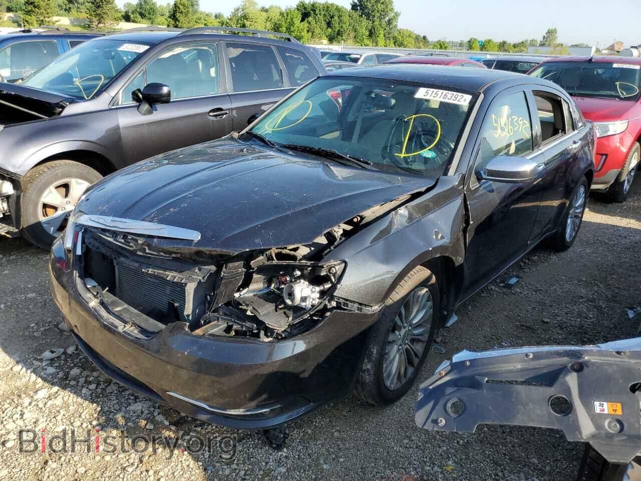 2011 CHRYSLER 200 - VIN: 1C3BC2FG9BN503228 - Фото 2