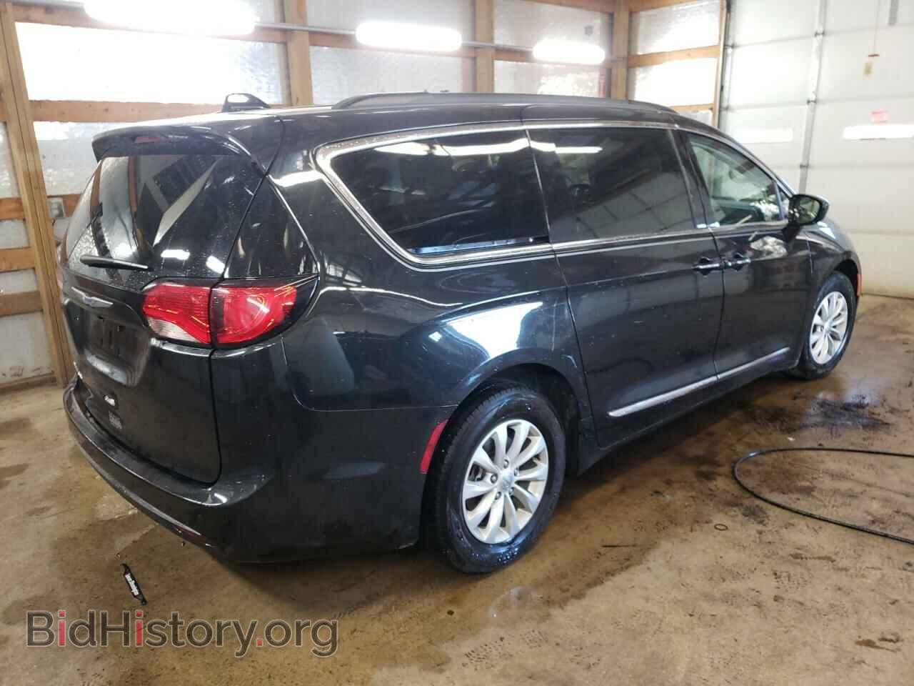 2017 CHRYSLER PACIFICA - VIN: 2C4RC1BG8HR720016 - Photo 4