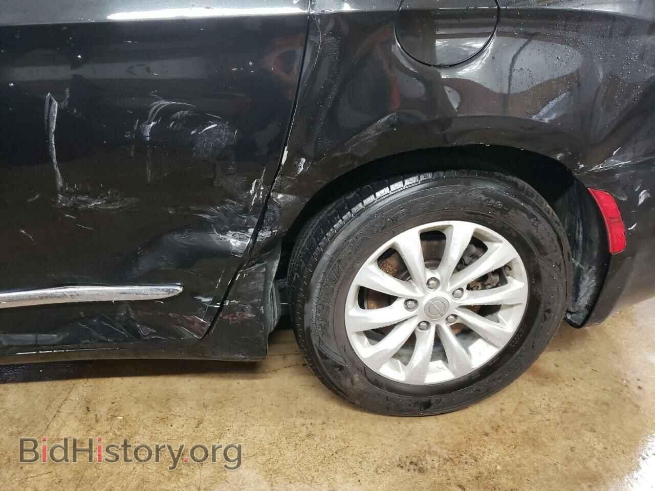 2017 CHRYSLER PACIFICA - VIN: 2C4RC1BG8HR720016 - Photo 9