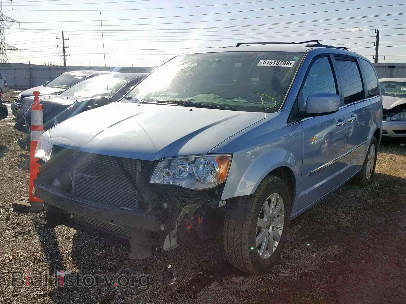 2016 CHRYSLER TOWN & COU - VIN: 2C4RC1BGXGR253339 - Фото 2