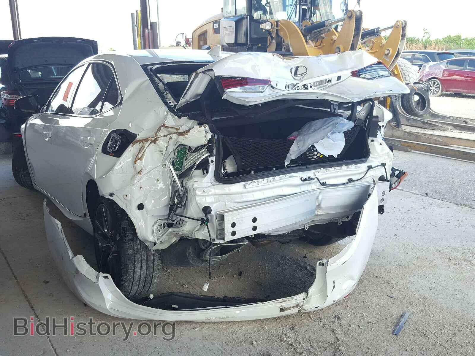 2020 LEXUS IS - VIN: JTHGA1D25L5104664 - Фото 3