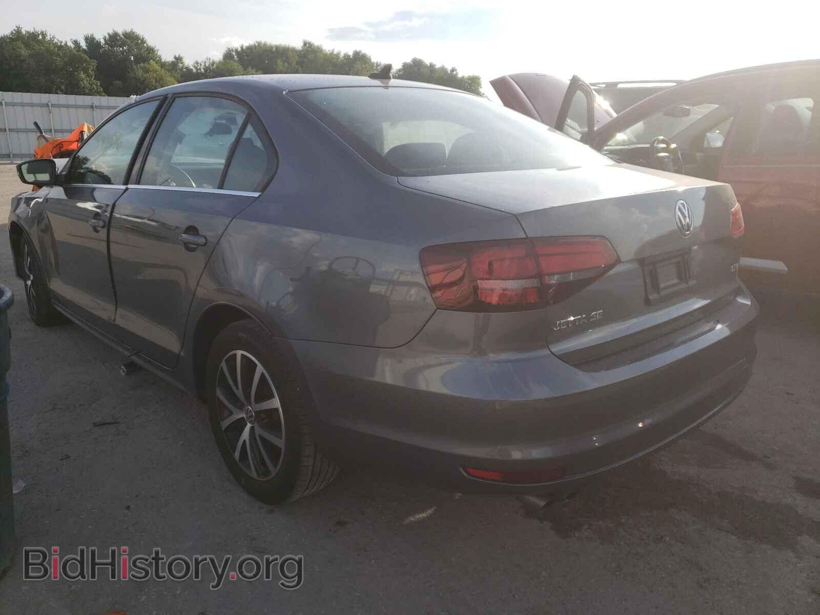 2017 VOLKSWAGEN JETTA - VIN: 3VWDB7AJ1HM248193 - Фото 3