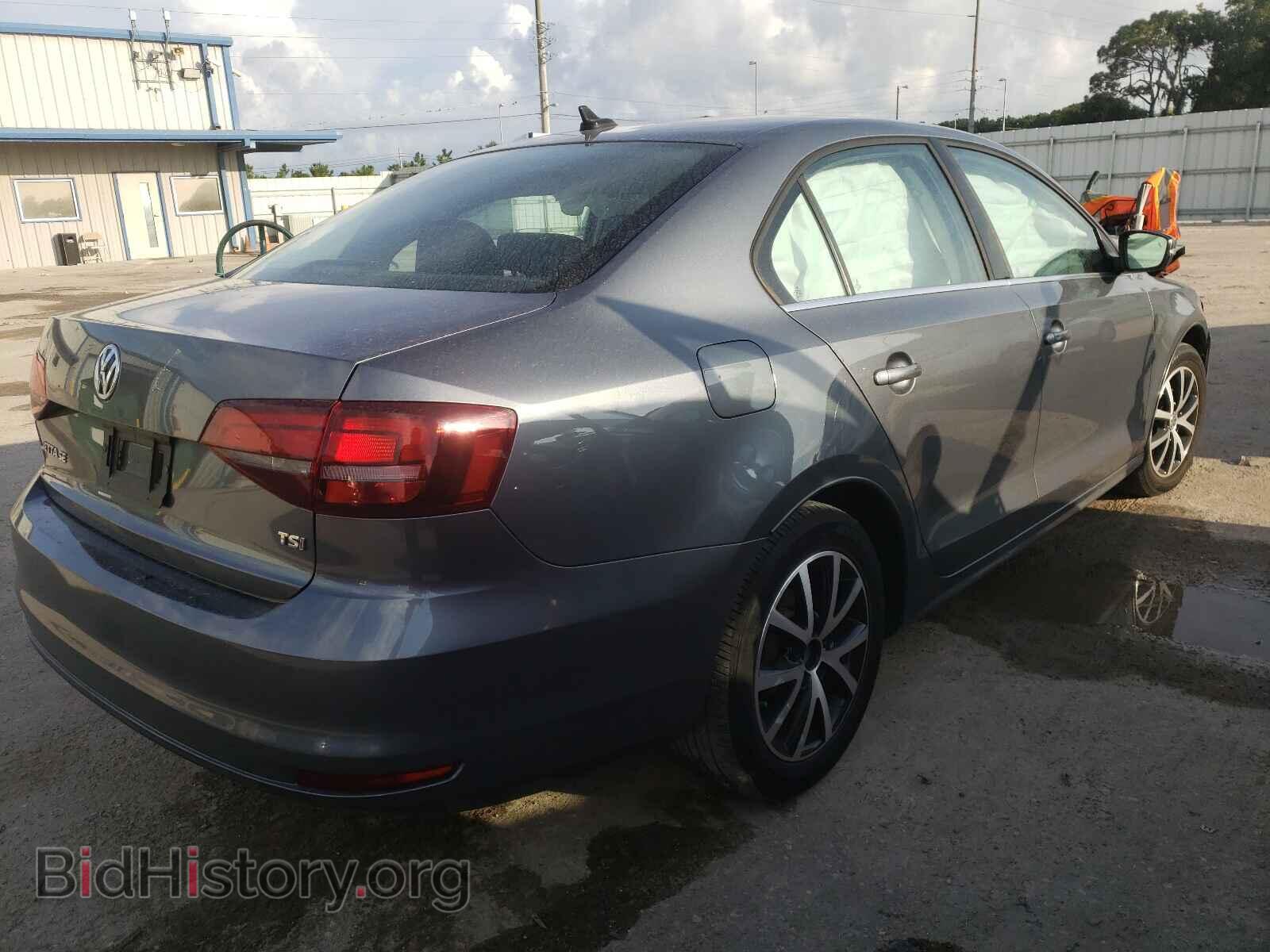 2017 VOLKSWAGEN JETTA - VIN: 3VWDB7AJ1HM248193 - Фото 4