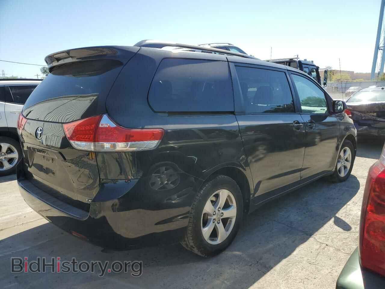 2011 TOYOTA All Models - VIN: 5TDKK3DC4BS076166 - Фото 3