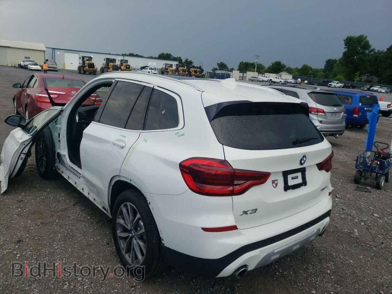2018 BMW X3 - VIN: 5UXTR9C55JLD74653 - Фото 3