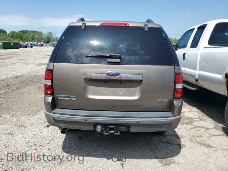 2006 Ford EXPLORER (VIN 1FMEU73E46UA46020) — photo 6 of 13
