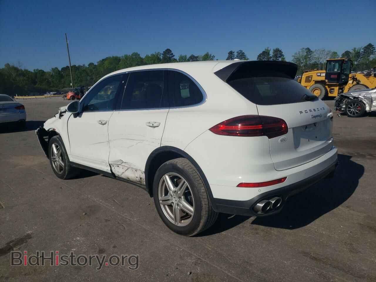 2016 PORSCHE CAYENNE - VIN: WP1AB2A29GLA94283 - Фото 2