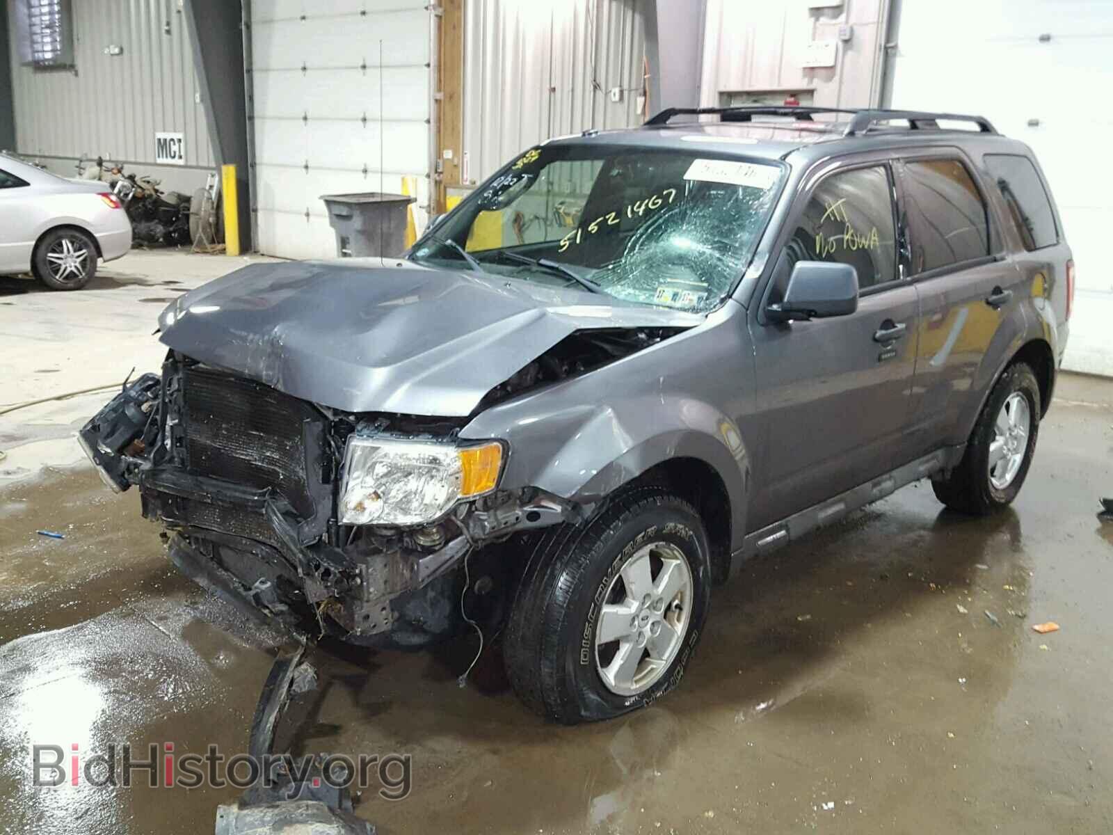 2009 FORD ESCAPE - VIN: 1FMCU93G09KB19002 - Фото 2