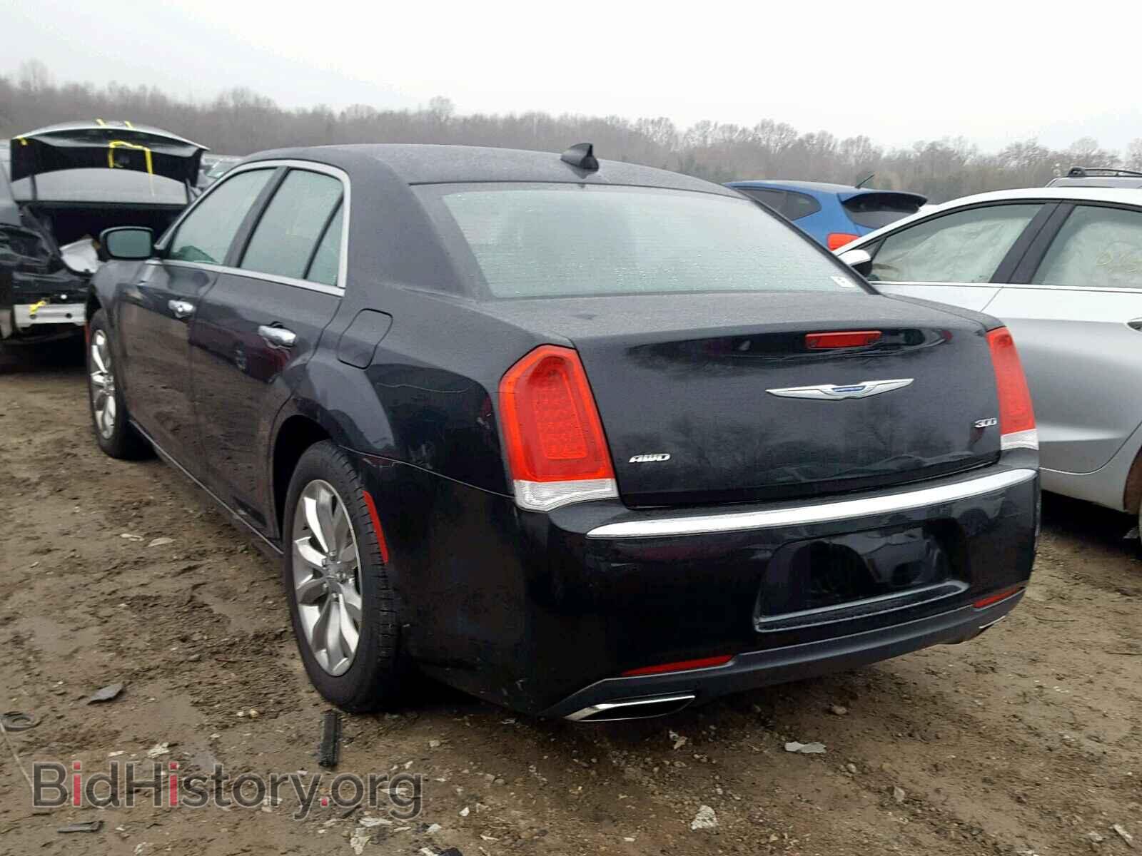 2018 CHRYSLER 300 - VIN: 2C3CCAKG8JH177482 - Фото 3