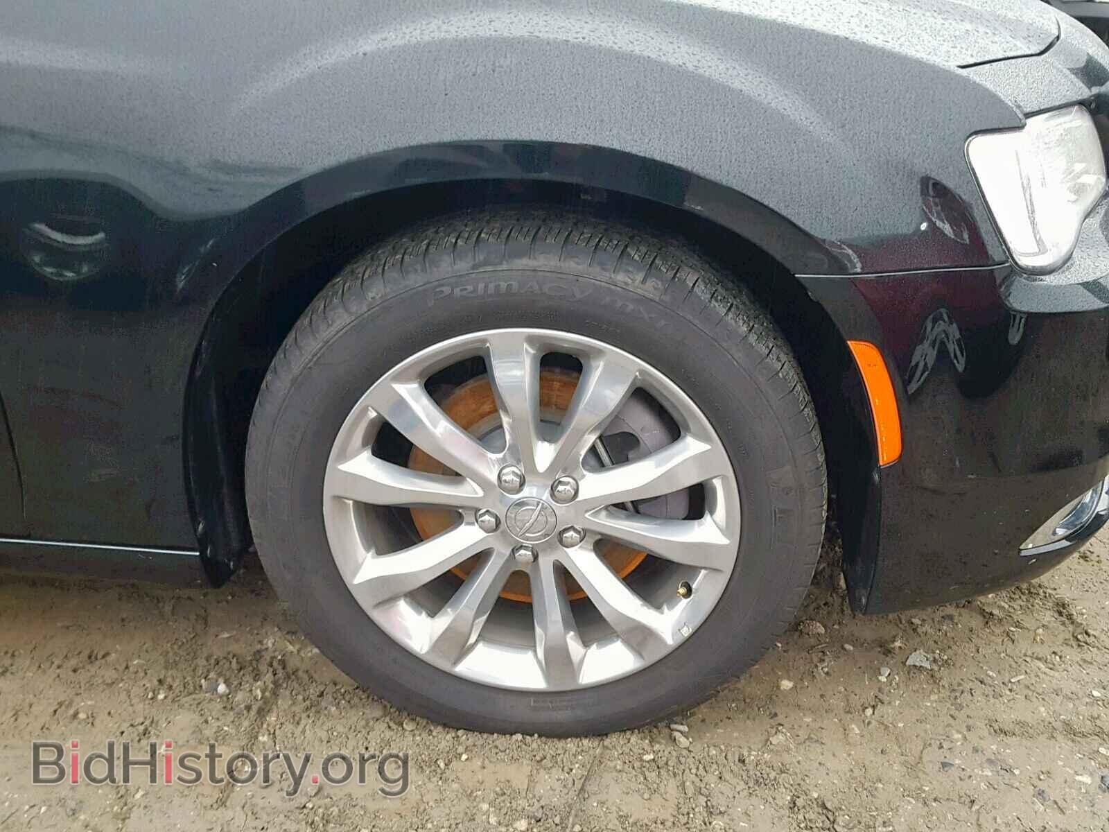 2018 CHRYSLER 300 - VIN: 2C3CCAKG8JH177482 - Фото 9