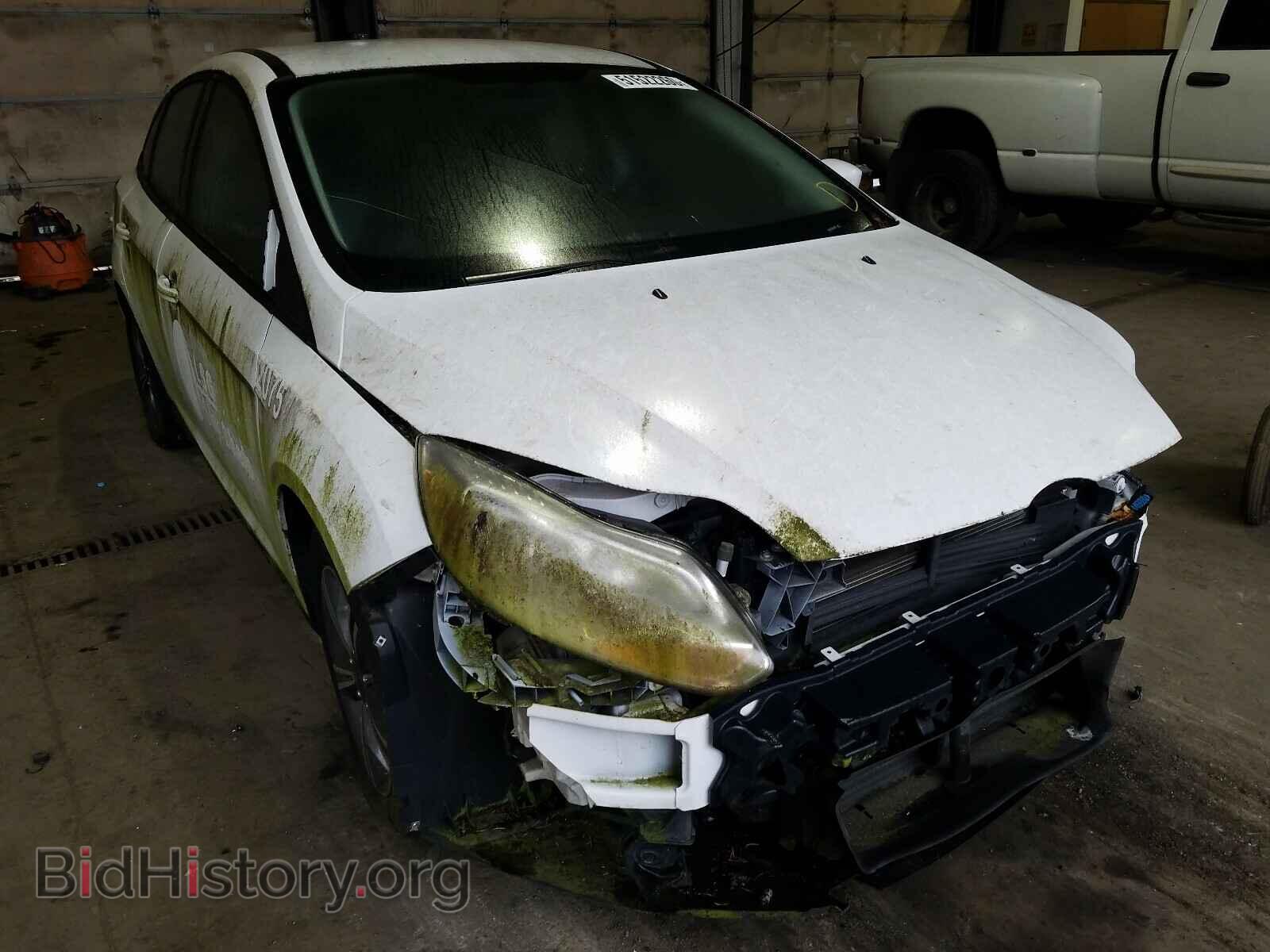 Photo 1FAHP3F22CL392075 - FORD FOCUS 2012