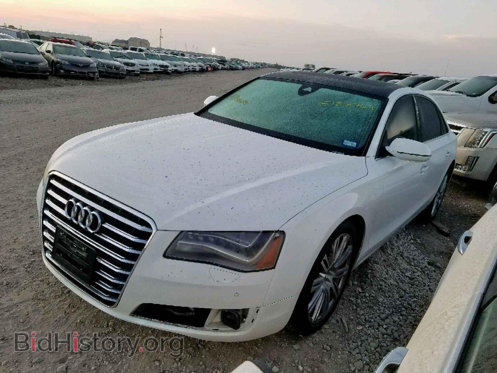 2011 AUDI A8 - VIN: WAURVAFD0BN021796 - Фото 2