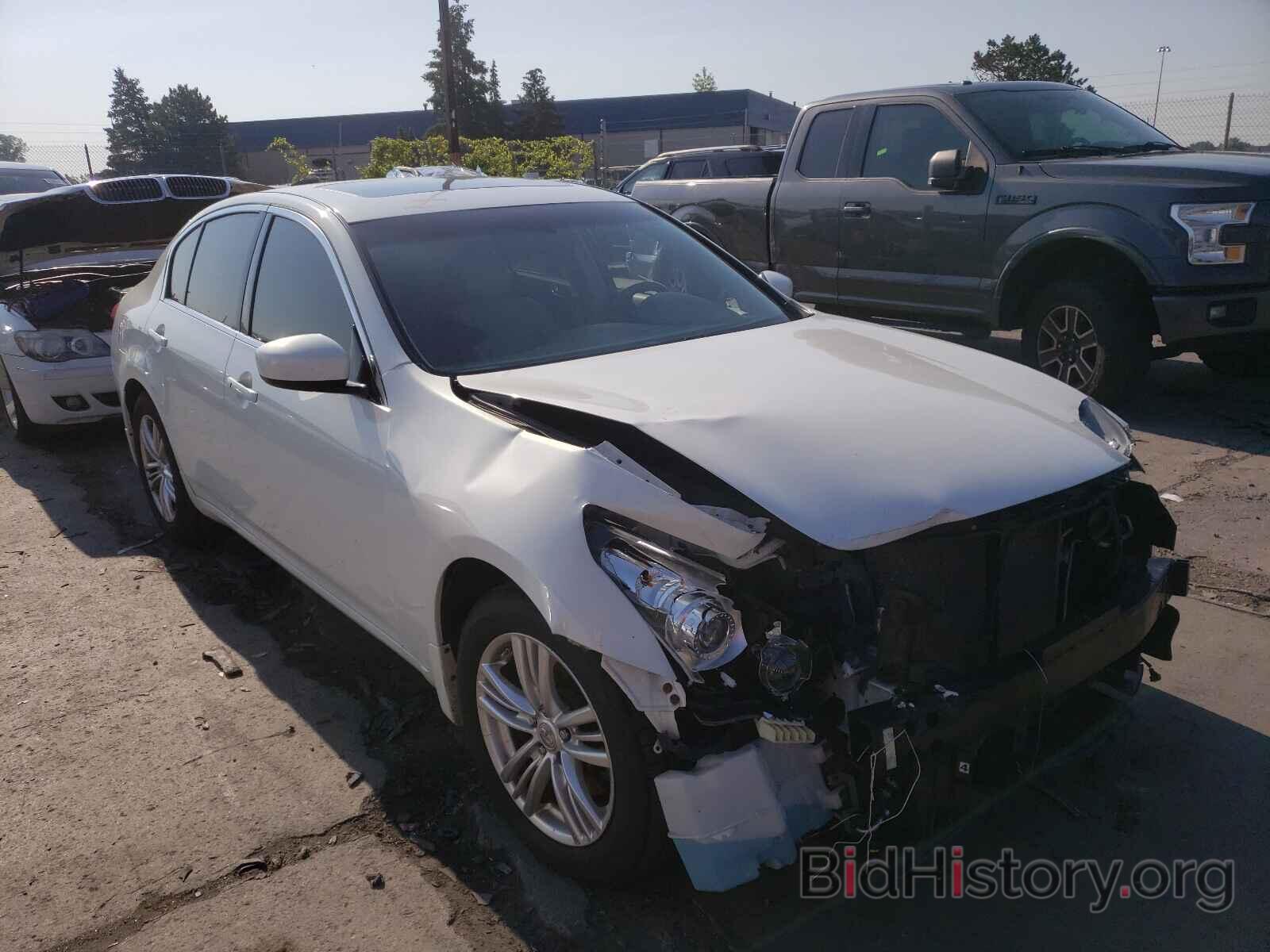 Photo JN1CV6AR2BM354549 - INFINITI G37 2011