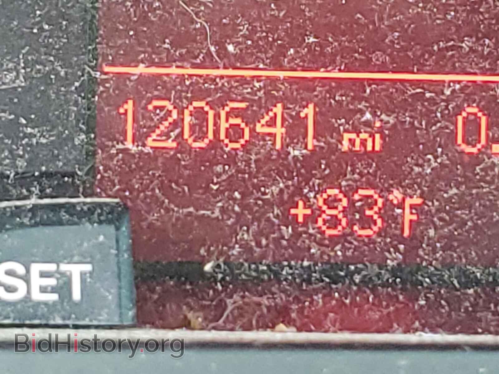 2011 AUDI A4 - VIN: WAUDFAFL8BN009846 - Фото 8