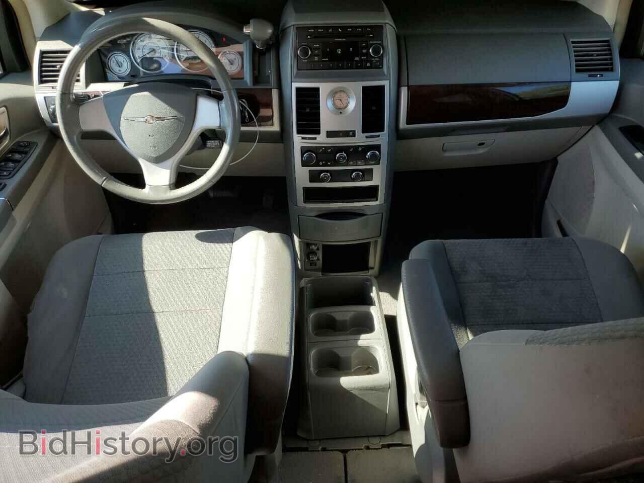 2010 CHRYSLER MINIVAN - VIN: 2A4RR5D16AR266153 - Фото 8