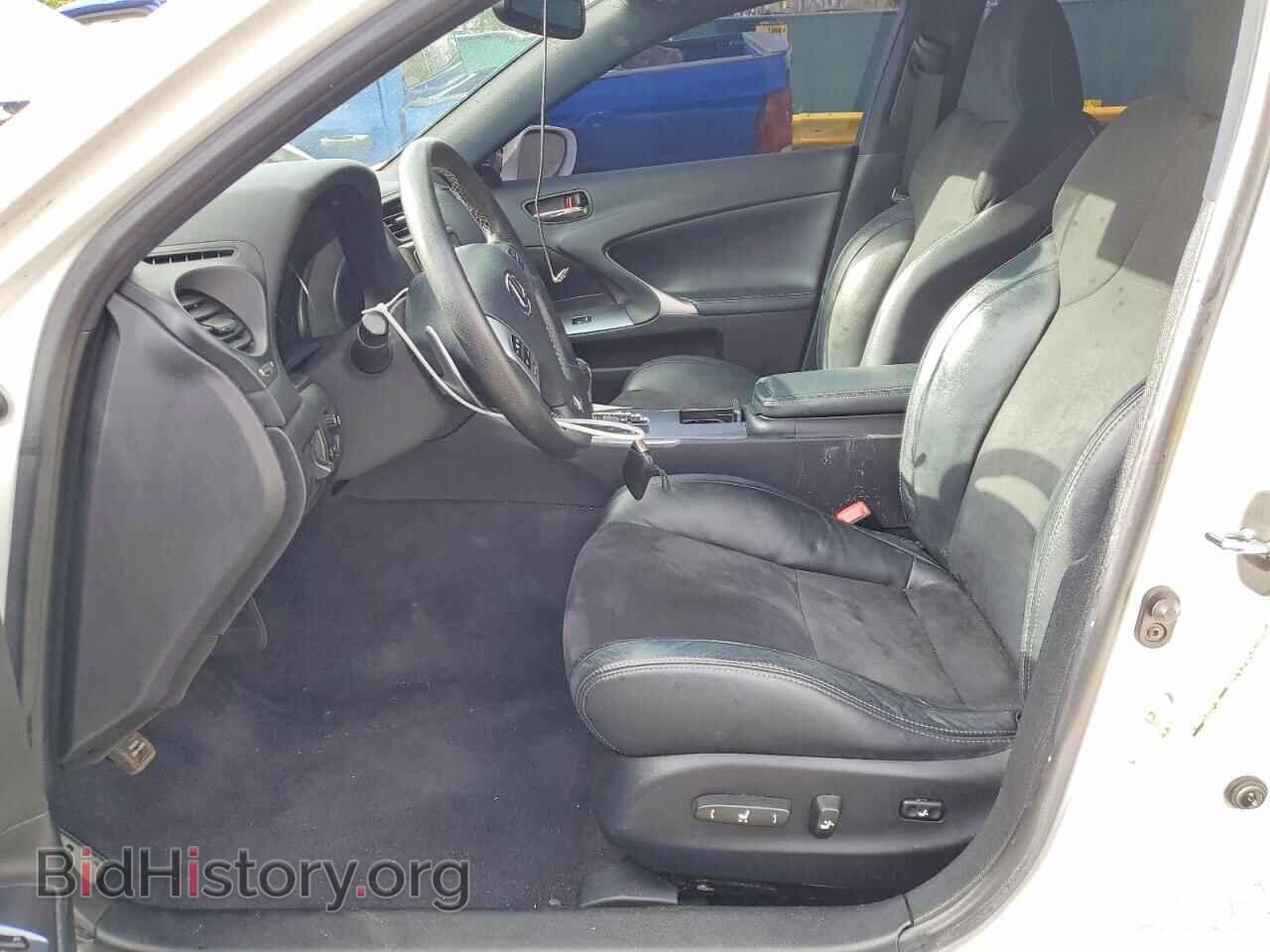 2011 LEXUS IS - VIN: JTHBF5C22B2101001 - Photo 7