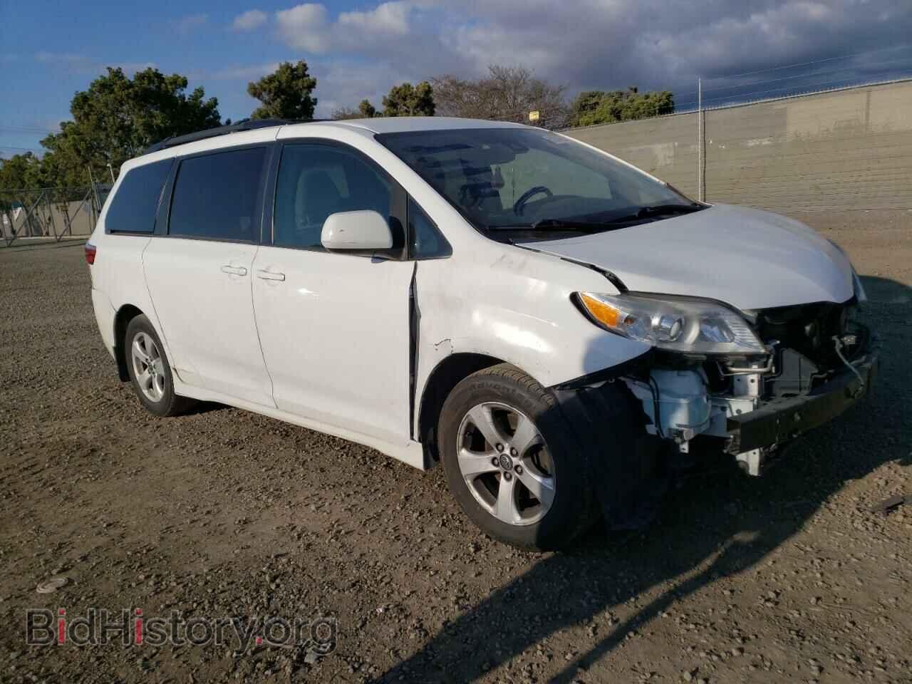 2018 TOYOTA All Models - VIN: 5TDKZ3DC2JS928282 - Фото 4