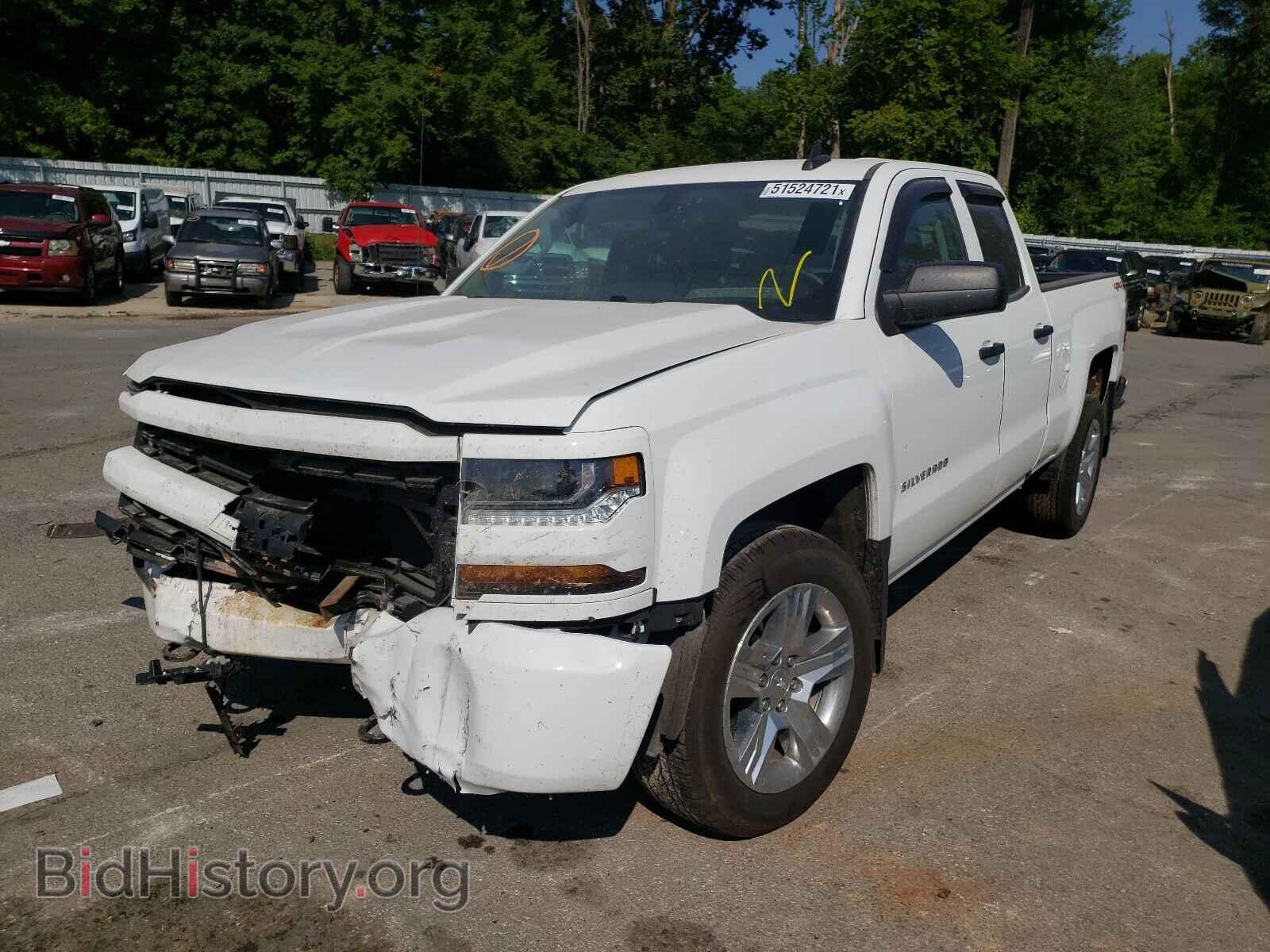 2019 CHEVROLET SILVERADO - VIN: 2GCVKMEC1K1242409 - Фото 2