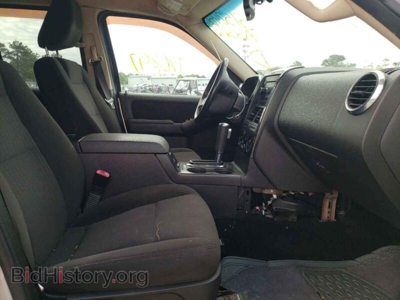 2010 Ford EXPLORER (VIN 1FMEU7DE0AUA35166) — фото 5 из 10
