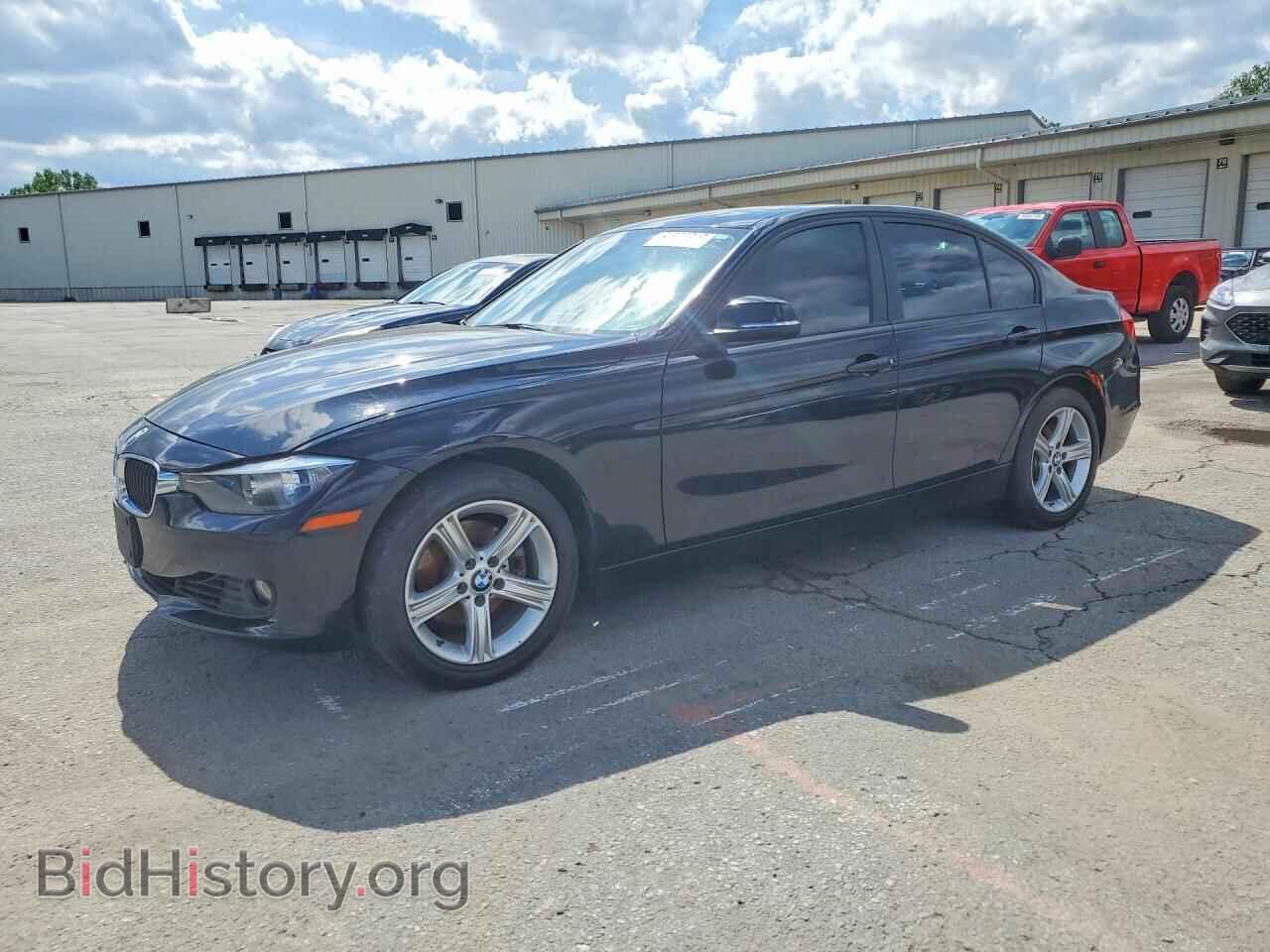 Photo WBA3B3C58DF541961 - BMW 3 SERIES 2013