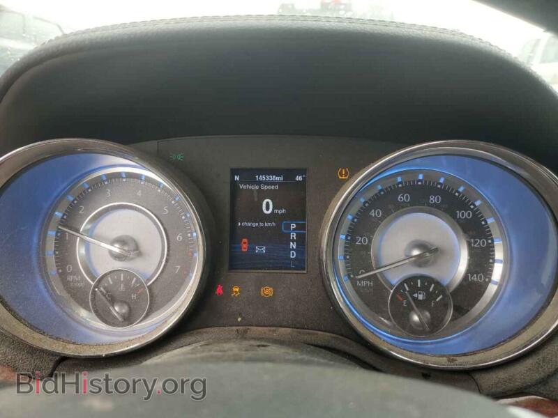2014 Chrysler 300 (VIN 2C3CCAAG6EH160123) — photo 9 of 14