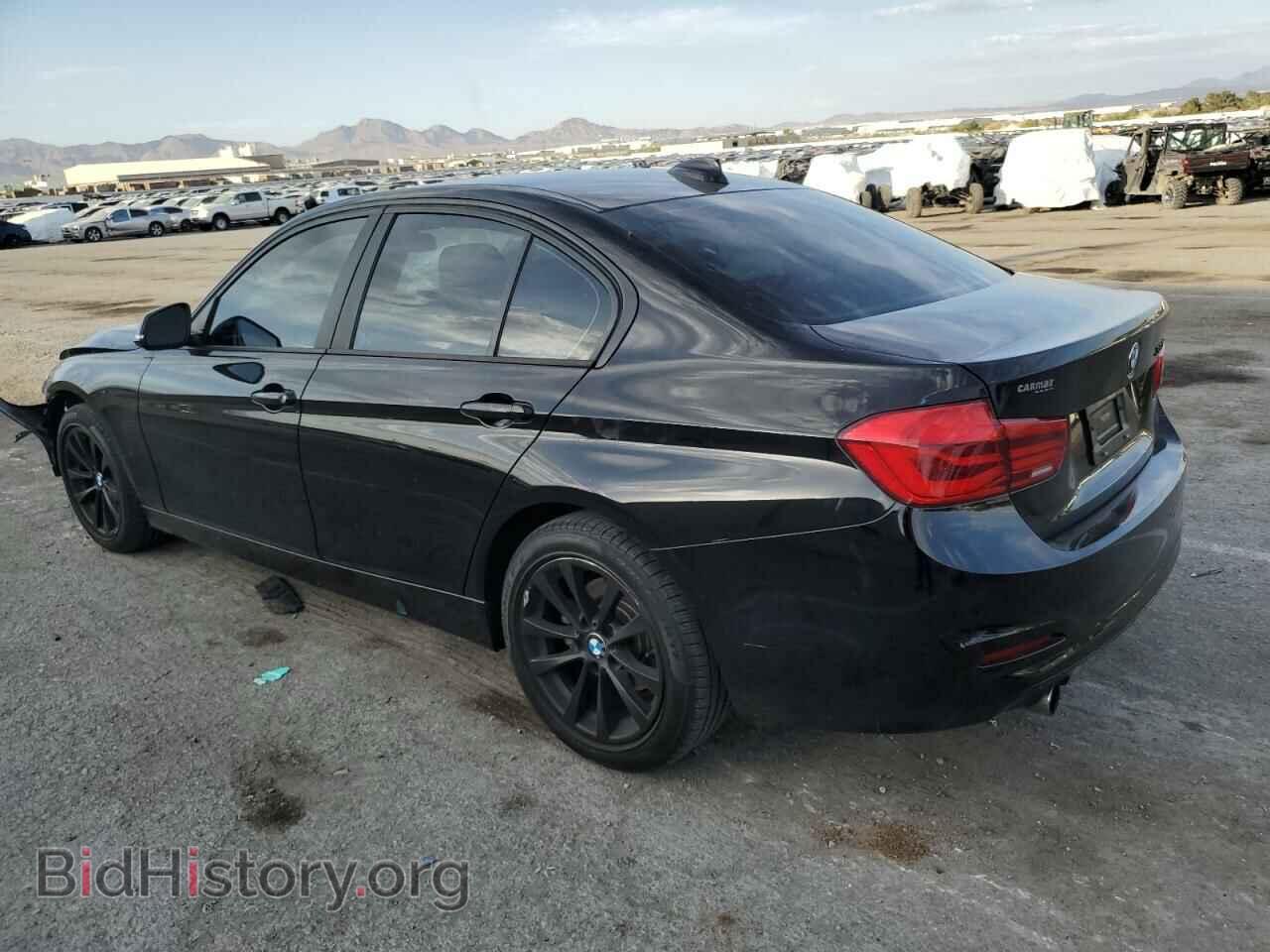 2018 BMW 3 SERIES - VIN: WBA8A9C57JAH13565 - Фото 2