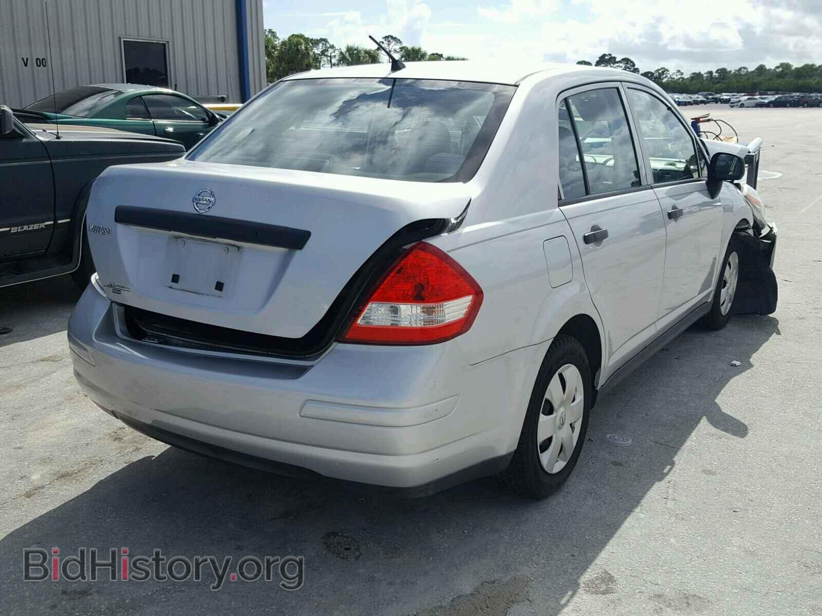 2011 NISSAN VERSA - VIN: 3N1CC1AP2BL372390 - Фото 4