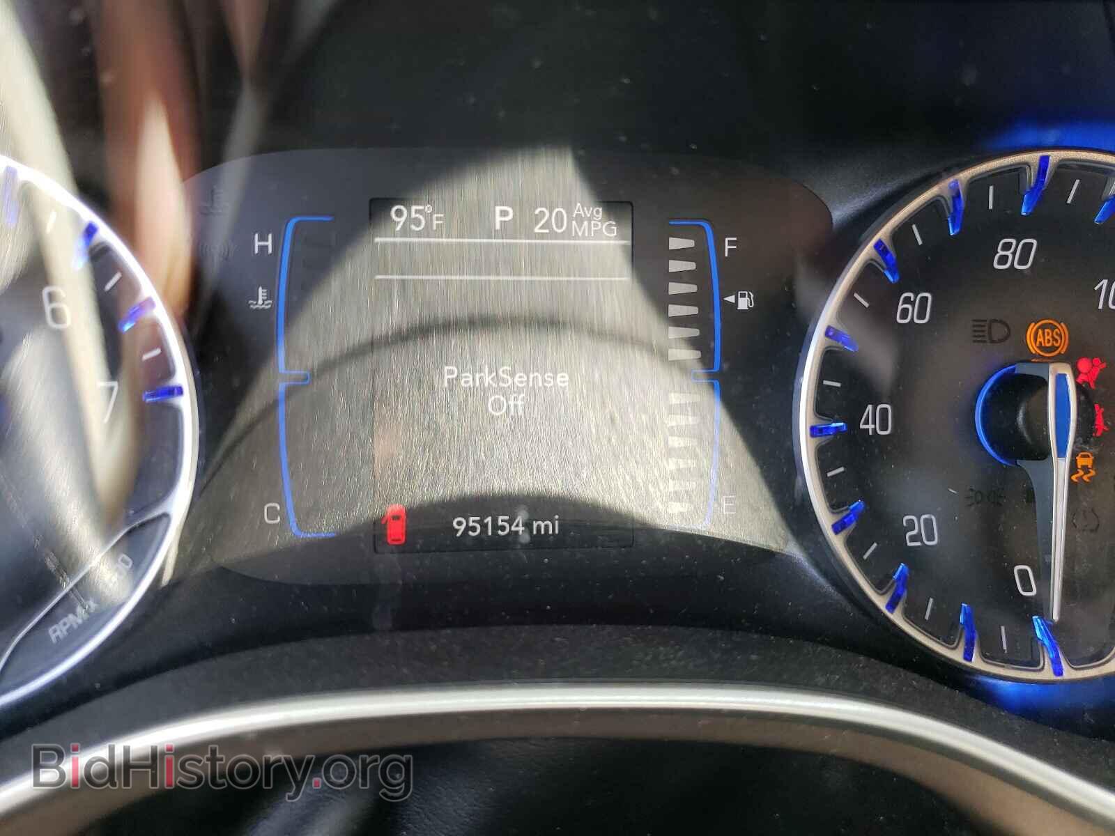 2018 CHRYSLER PACIFICA - VIN: 2C4RC1DG1JR148645 - Фото 8