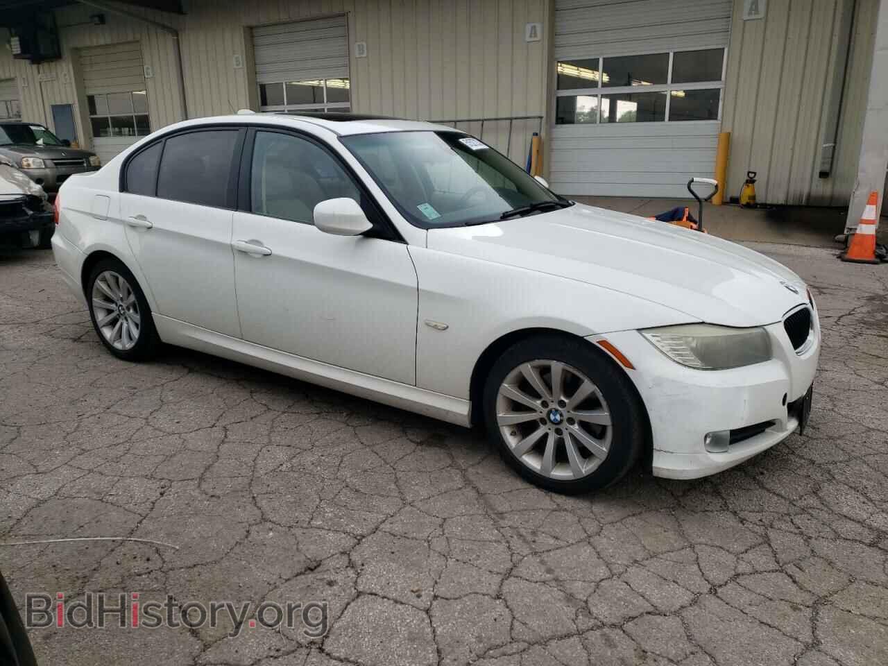 2011 BMW 3 SERIES - VIN: WBAPH7C5XBE461572 - Фото 4