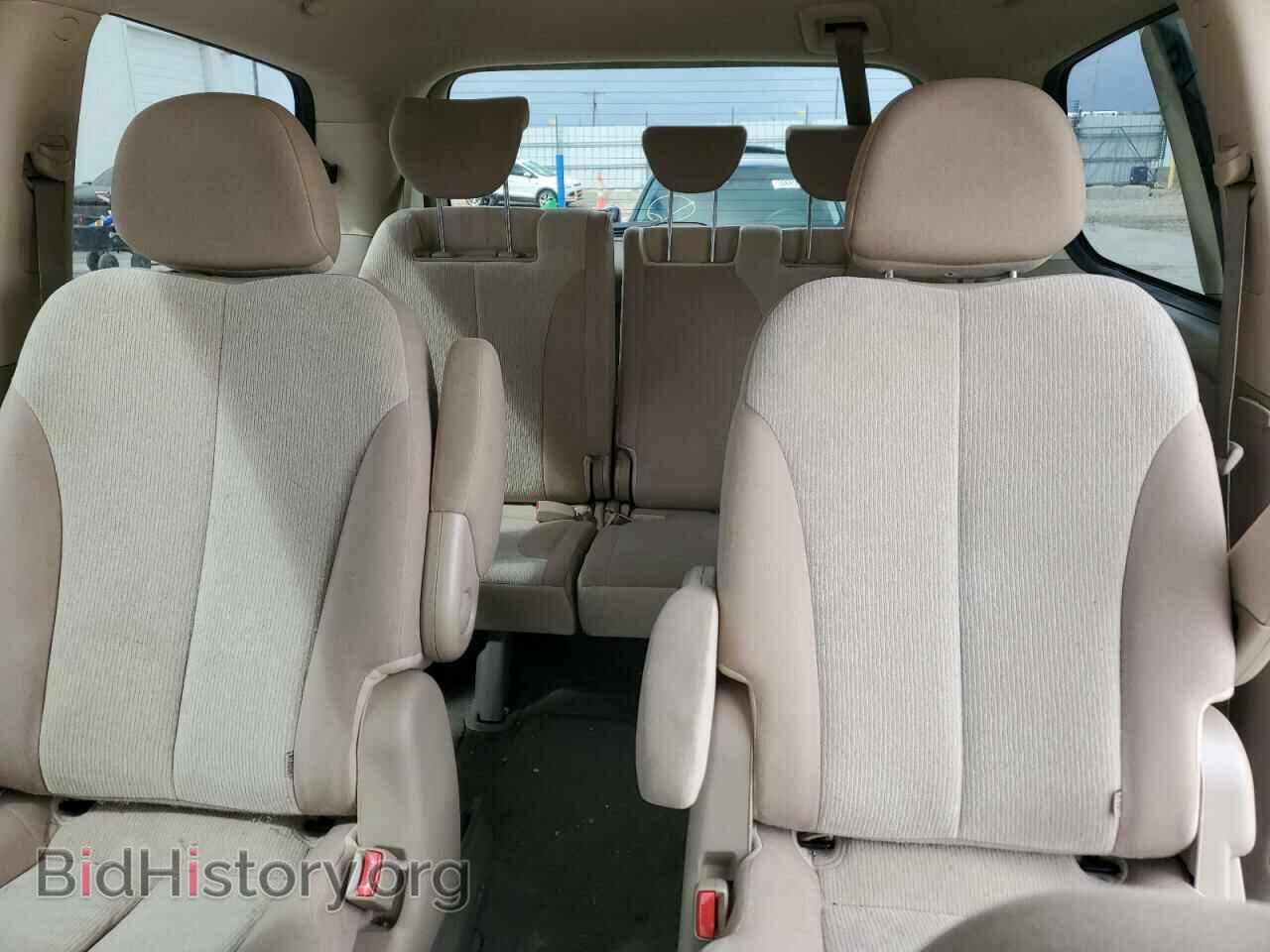 2012 KIA All Models - VIN: KNDMG4C71C6477907 - Фото 10