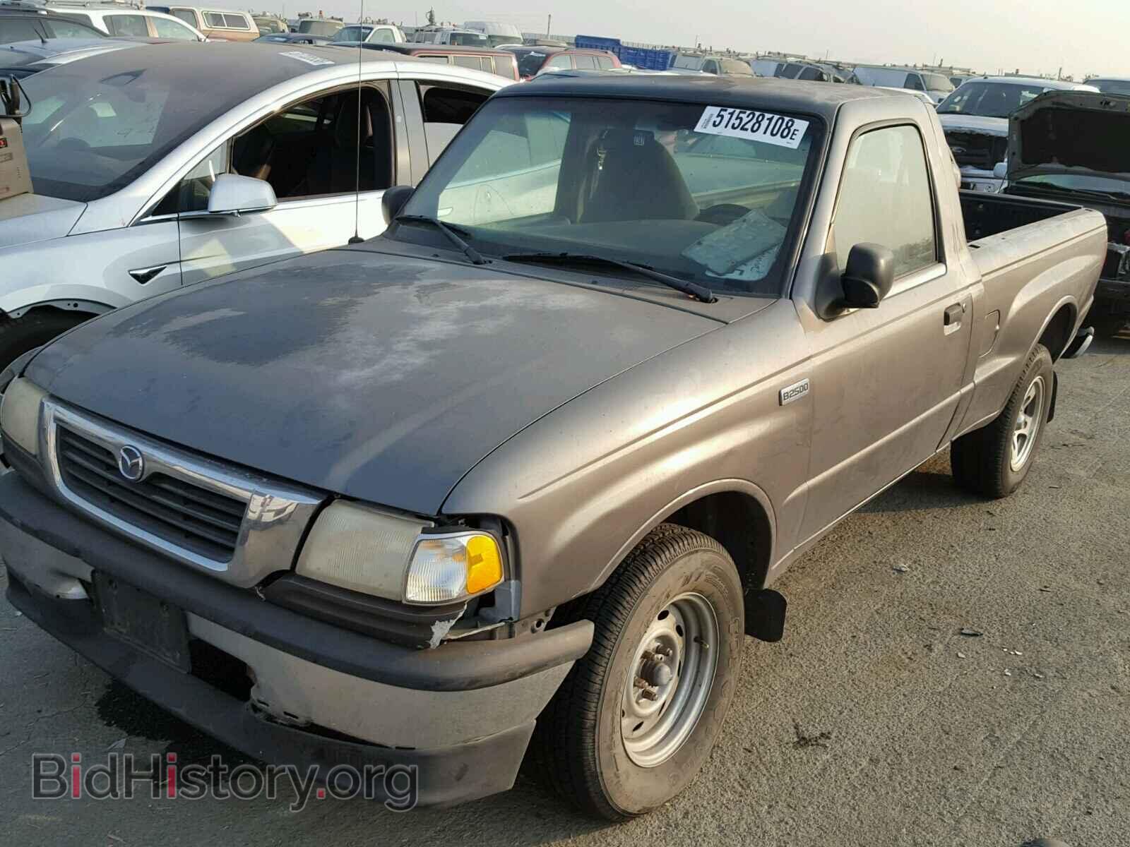 2000 MAZDA B2500 - VIN: 4F4YR12C6YTM26413 - Фото 2