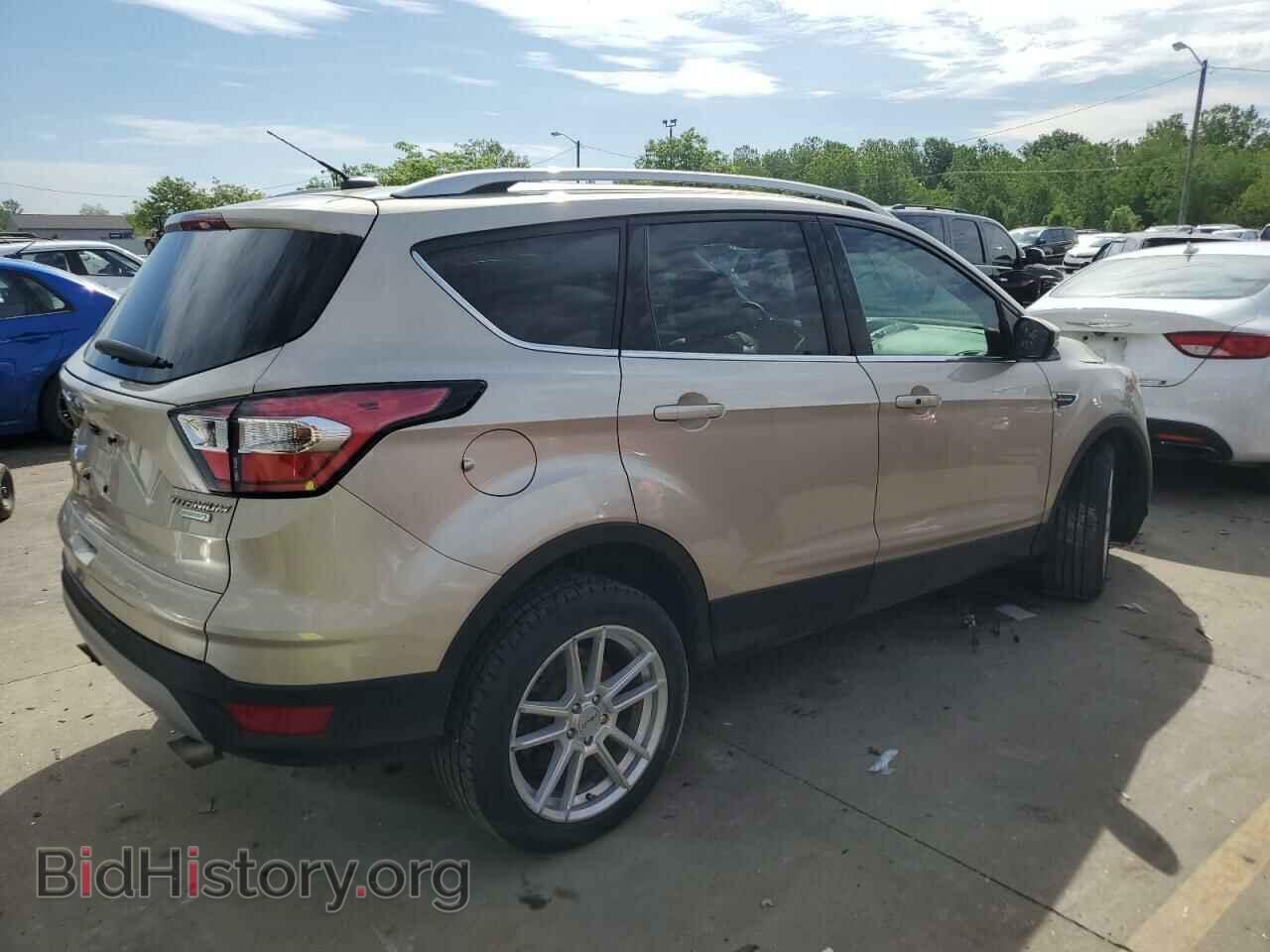 2017 FORD ESCAPE - VIN: 1FMCU0J92HUC31268 - Фото 3