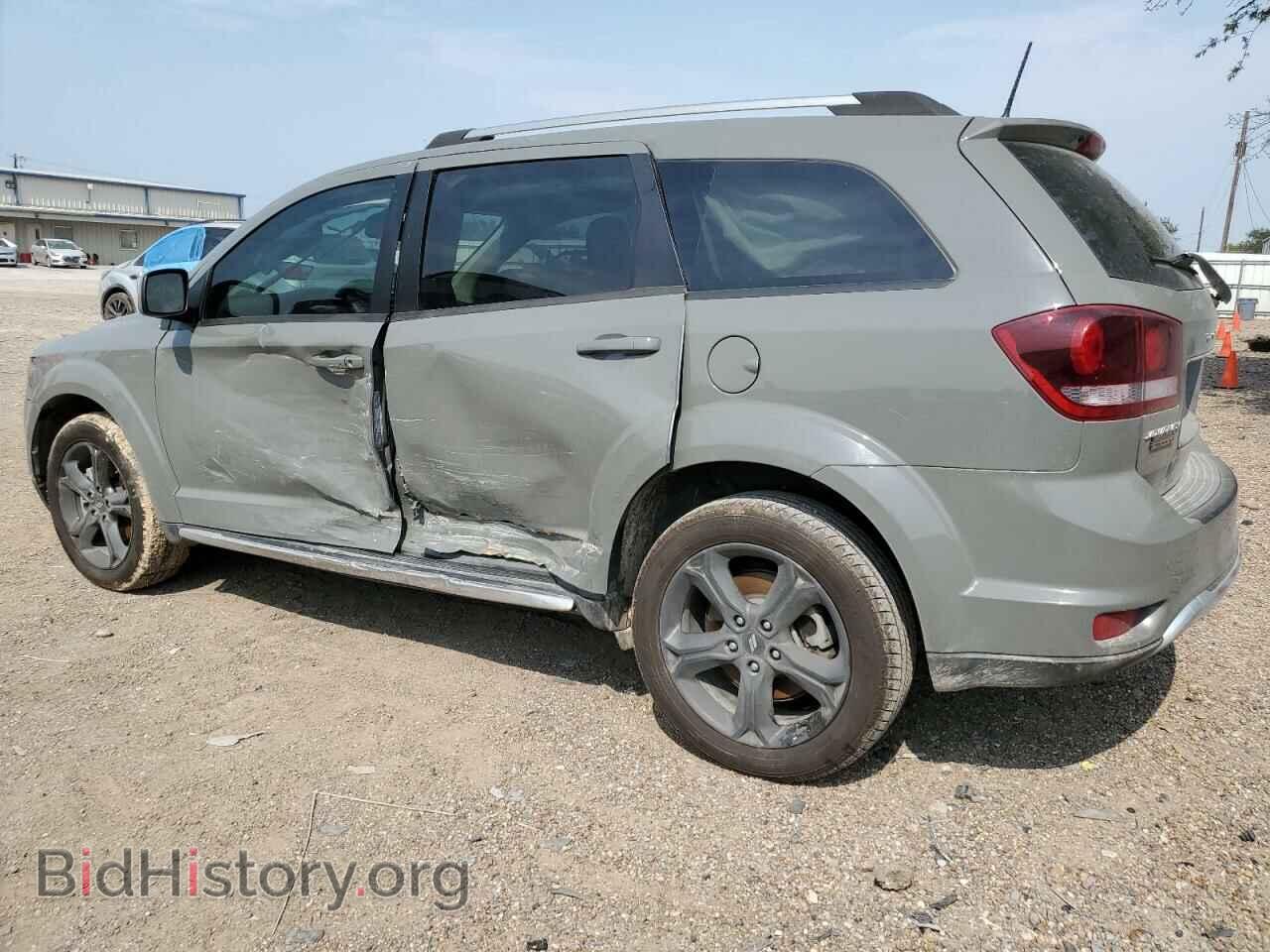 2020 DODGE JOURNEY - VIN: 3C4PDCGB0LT271613 - Фото 2