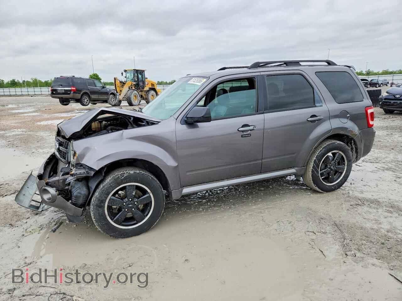 Photo 1FMCU0D71BKB20837 - FORD ESCAPE 2011