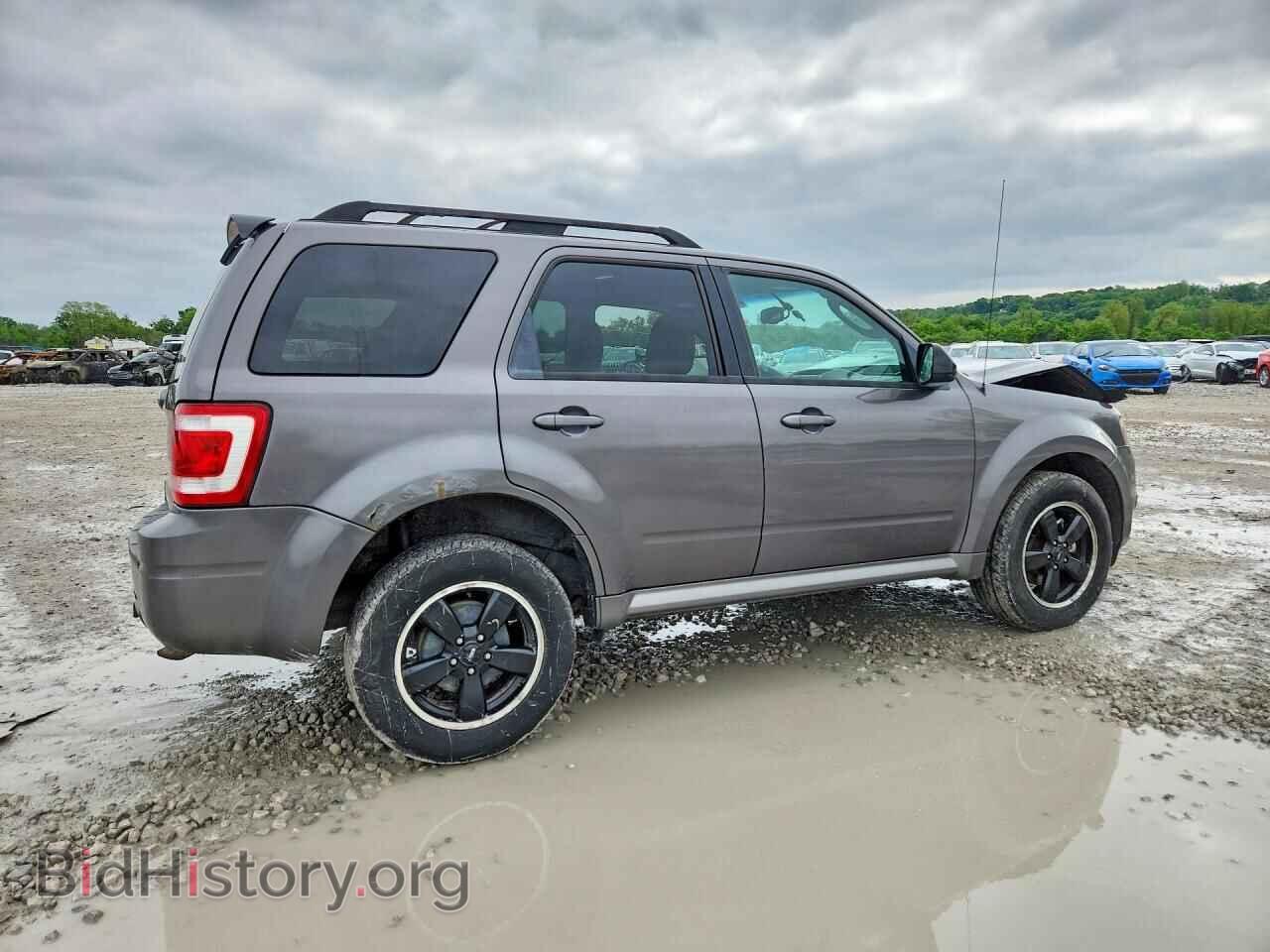 2011 FORD ESCAPE - VIN: 1FMCU0D71BKB20837 - Photo 3